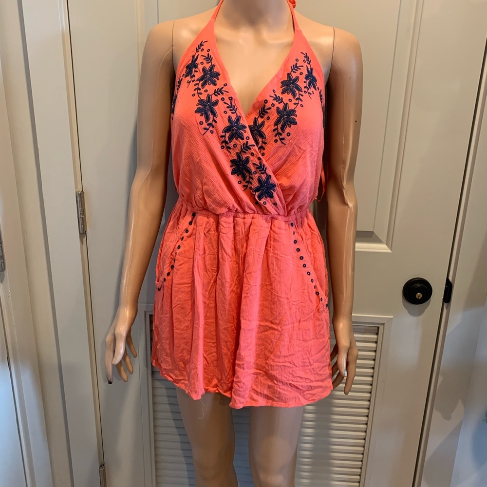 Brand new romper with pockets!!!!